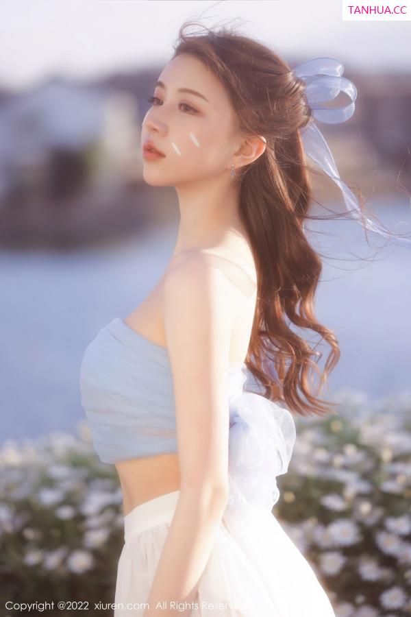tina_甜仔  [XiuRen]高清写真图 2022.04.19 No.4888 tina_甜仔第5张图片